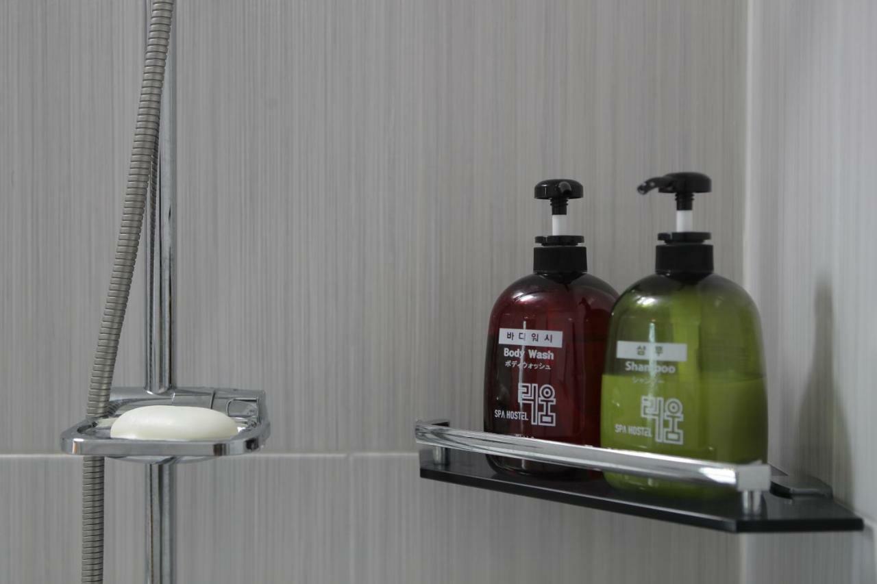 Lium Spa Hostel Йосу Экстерьер фото