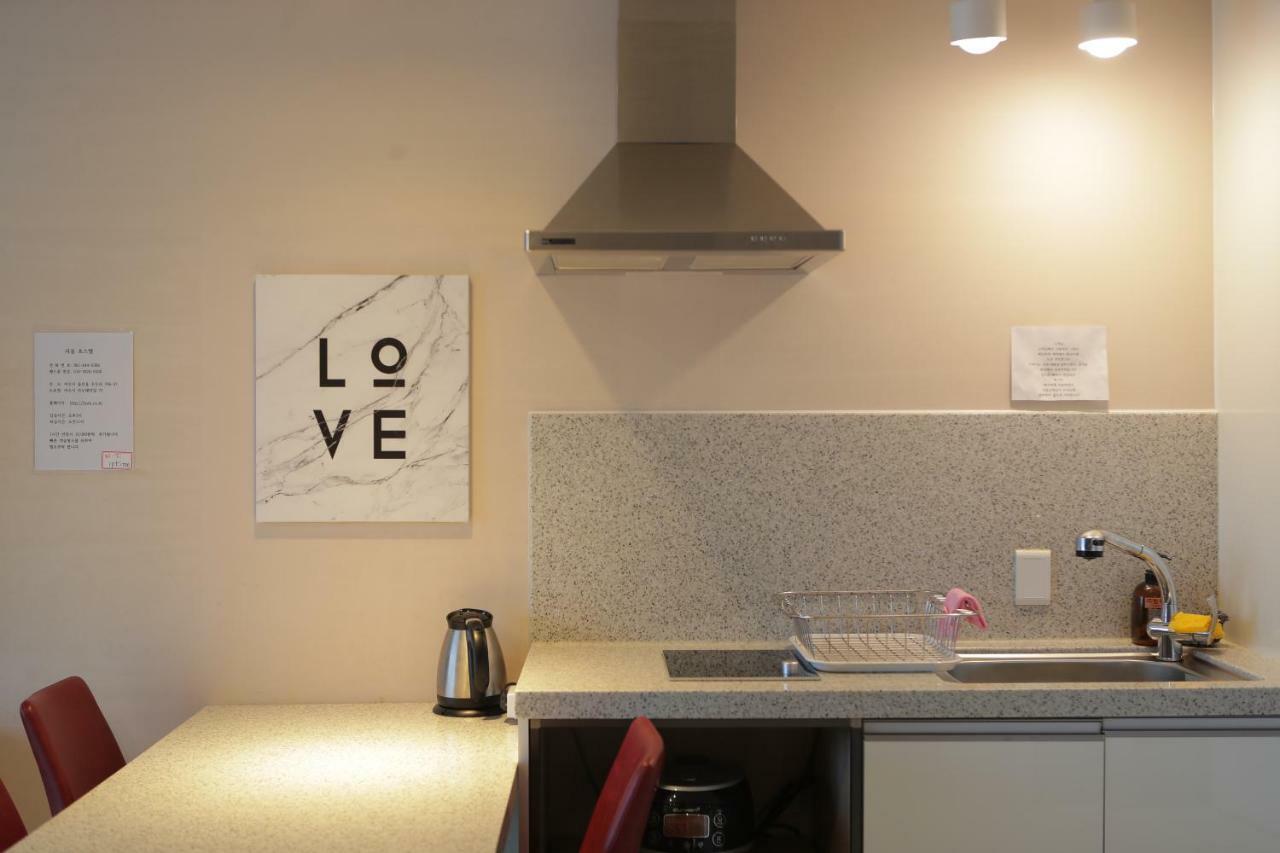 Lium Spa Hostel Йосу Экстерьер фото